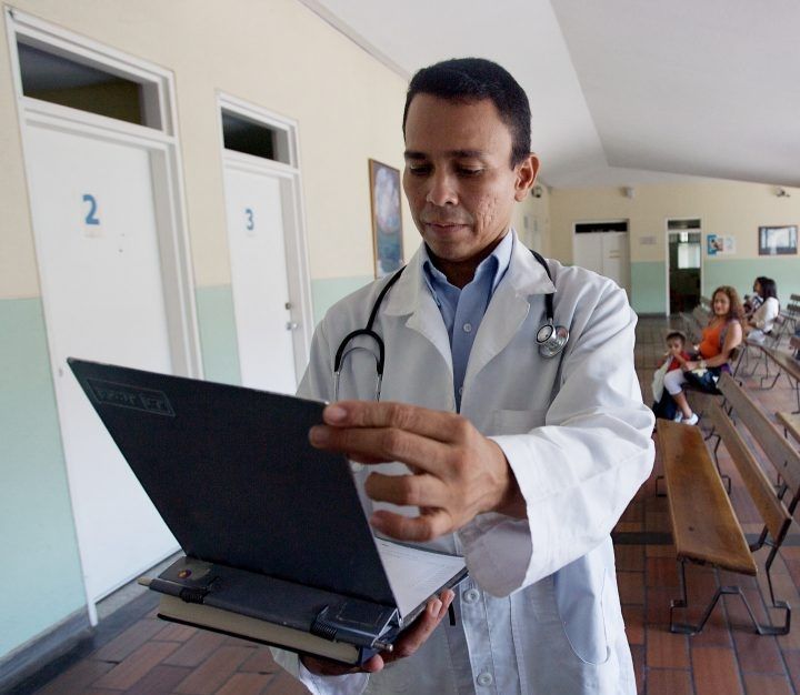 Agência da ONU oferece cursos gratuitos, em português, sobre saúde pública