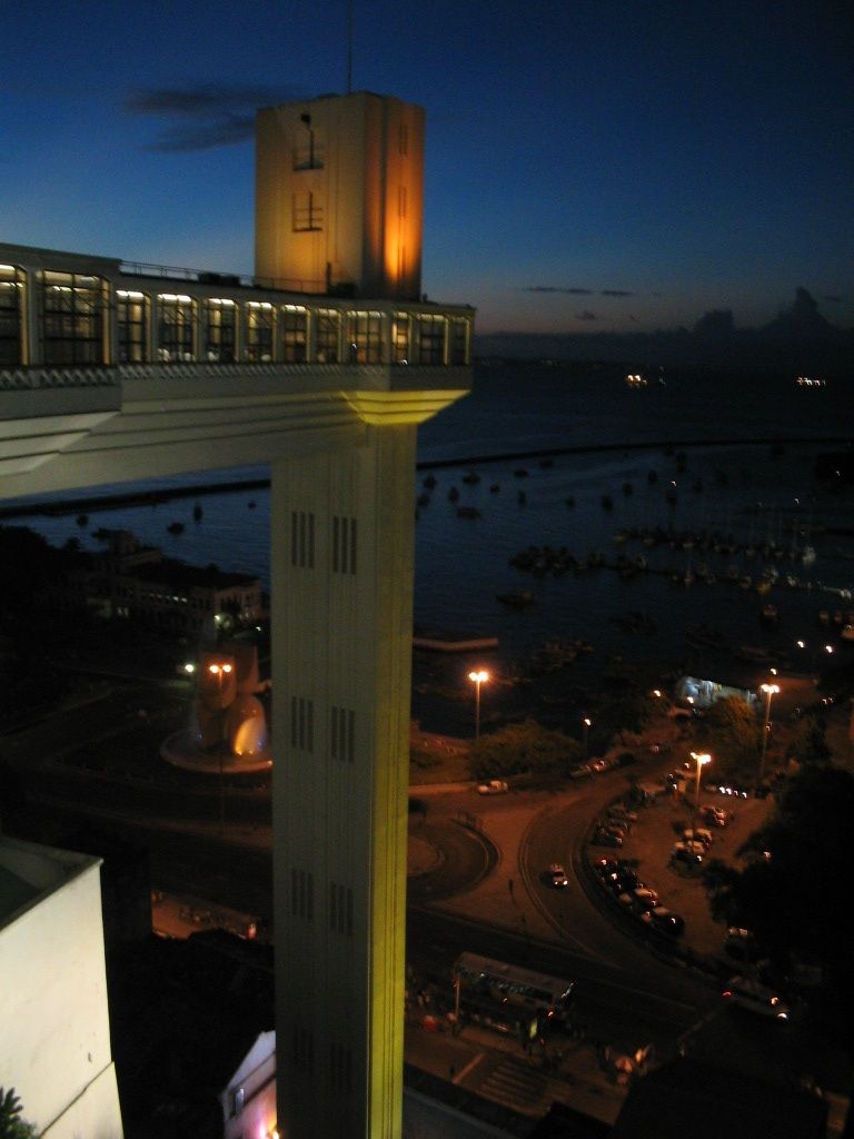 Salvador no Verão: onde o sol encontra a história e o axé