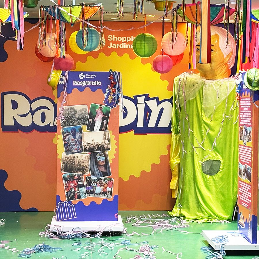 Exposição celebra a tradição do bloco Rasgadinho